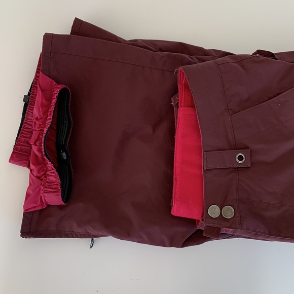 Burton Snowboard Pants - Picture 7 of 8